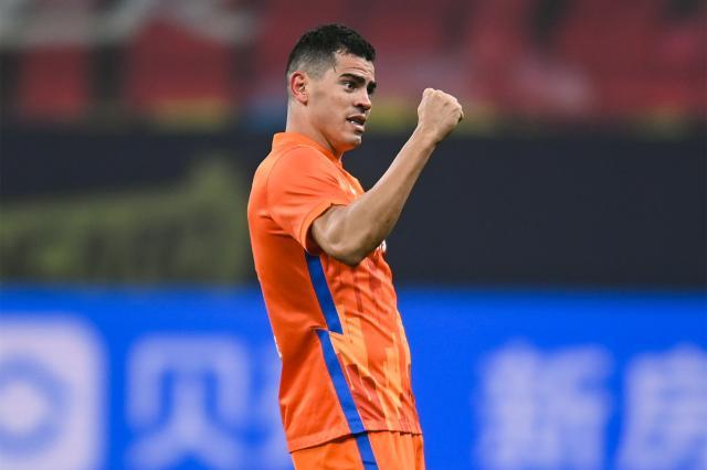 开云体育官网-泰山双管齐下力争买断贾德森 莱昂纳多+现金可行？