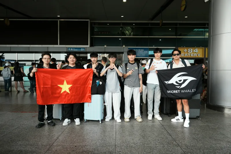 开云官网-TSW分享队员机场合照：抵达圣保罗要40个小时，祝我们好运