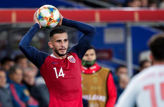 kaiyun-挪威国脚燃放烟花时伤到眼睛 或双目失明